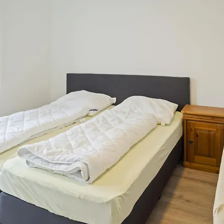 בית נופש Spacious Holiday In With Skiing Nearby ווינטרברג