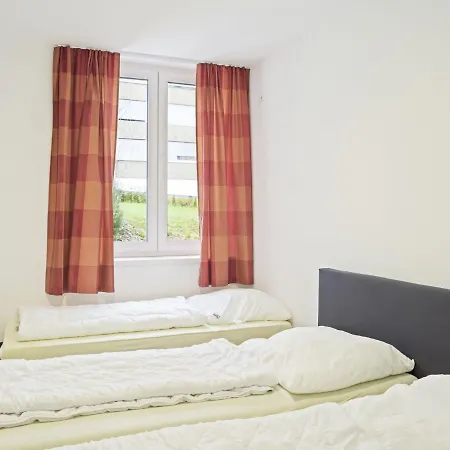 Spacious Holiday In With Skiing Nearby * ווינטרברג